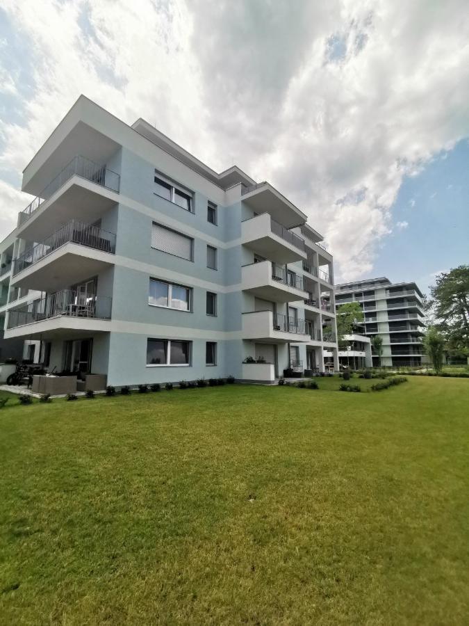 Vizpart Honved Apartman 巴拉通雷勒 外观 照片